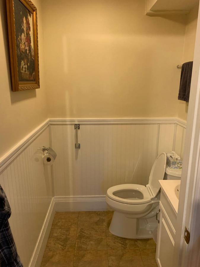 Emerald Necklace Inn Bed And Breakfast Lakewood Bagian luar foto