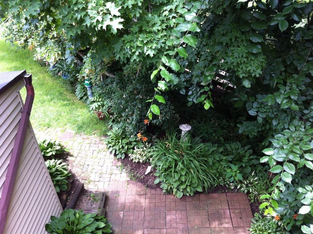 Emerald Necklace Inn Bed And Breakfast Lakewood Bagian luar foto